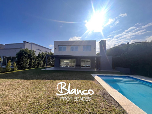 Casa En Venta En Los Lagos, Nordelta, Tigre