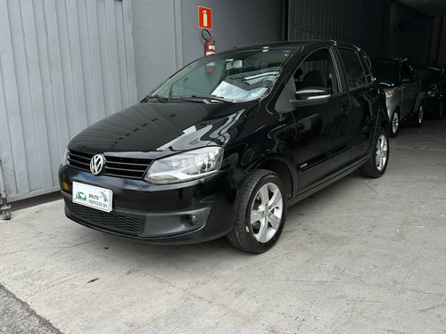 Volkswagen Fox 1.0 Tec Total Flex 5p