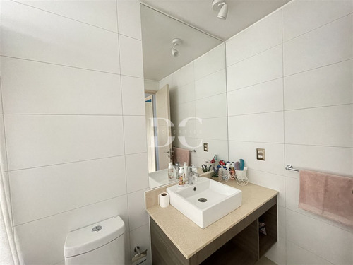 Casa En Venta De 3dorm Piscina Chamisero Chicureo Colina