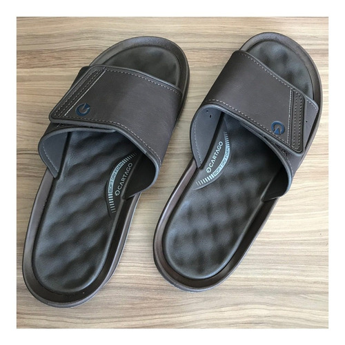 Imagem 1 de 1 de Chinelo Masculino Cartago Modelo Slide Com Ajuste