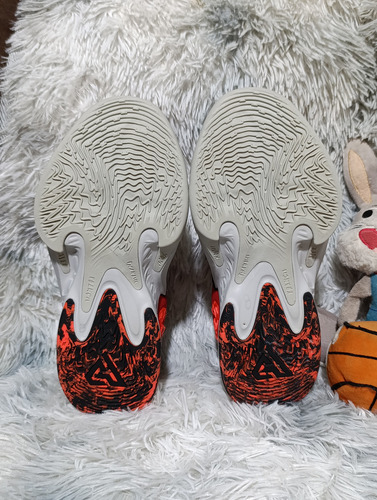 Nike Zoom Freak 4 Safari Giannis Antetokounmpo Talla 5 Mx (Usado)