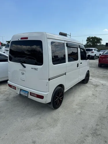Daihatsu Hijet 2018