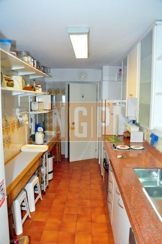 Apartamento En Brava, 2 Dormitorios -ref:5924
