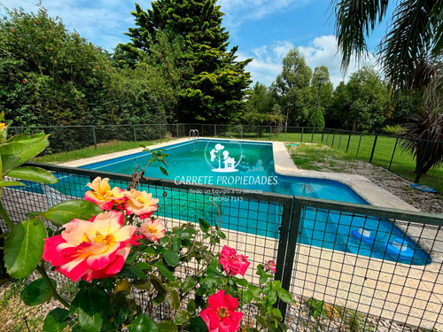 Venta Casa Quinta 2 Dormitorios Barrio Parque Las Lomadas Con Cochera