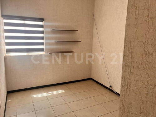 Casa En Renta Amueblada, Vendanova, Chihuahua