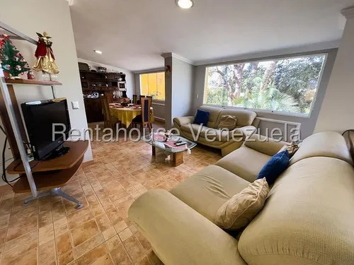 Casa En Venta. Urb. Sorocaima.