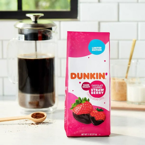 Dunkin Chocolate Covered Strawberry Ground Coffee 311 Grs