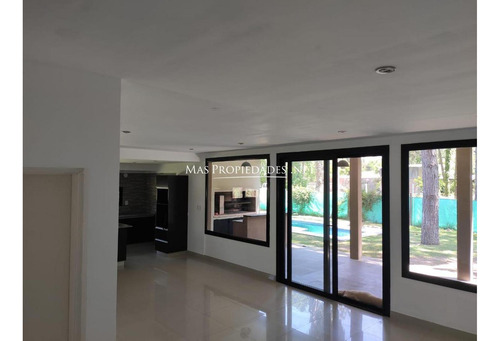 Casa En Venta 5 Amb En Altos De San Vicente Canning
