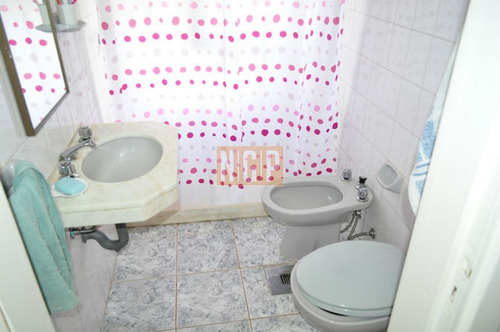 Imagen 16 de 30 de Casa Ubicada En Cantegril Con Lindo Terreno
