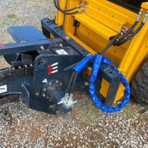 Minicargadora 50hp Sinomach 255f C A/a Consultar P Zanjadora
