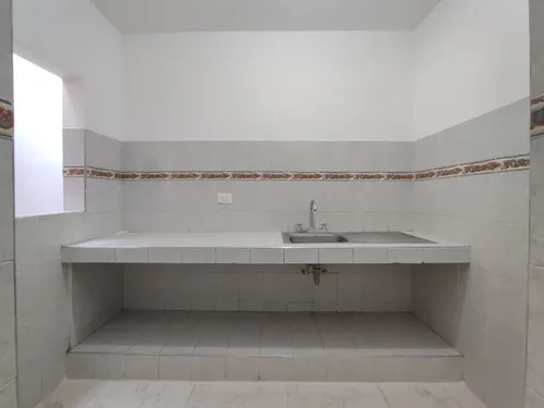 Casa En Arriendo En San Martin. Cod A8734