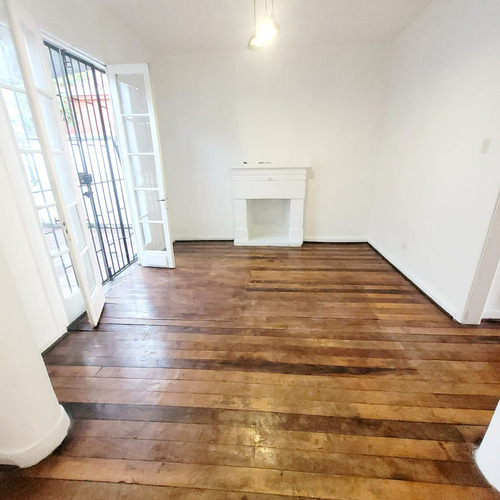 Amplia Casa 5d 2 B En Arriendo, Ñuñoa