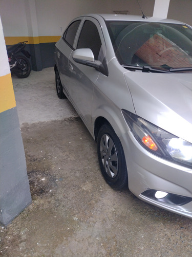 Chevrolet Onix 1.0 Lt 5p