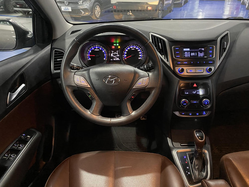 Hyundai HB20X HB20X Premium 1.6 Flex 16V Aut.