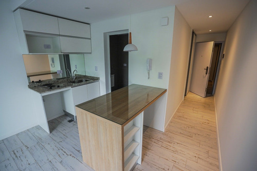 Oportunidad De Monoambiente A La Venta. Edificio Con Amenities. Entrega Inmediata