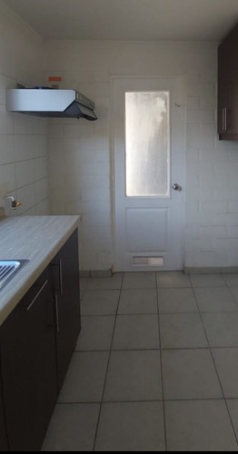 Se Vende Casa 3 Dormitorios Y 3 Baños, Limache