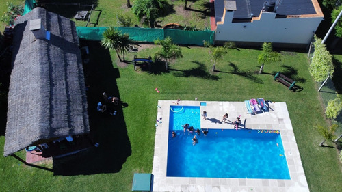 Imagen 7 de 18 de Preciosa Quinta Con Jardin Y Pileta Precio Por Dia