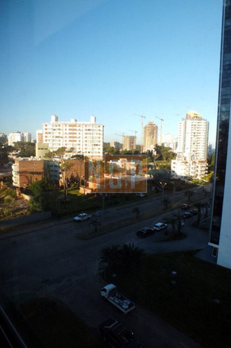 Divino Impecable Con Servicios- Ref: 14439