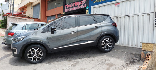 Renault Captur 1.616v Intense Sce X-tronic 5p