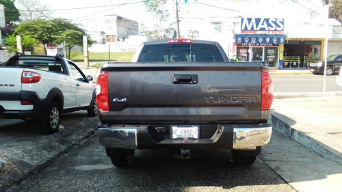 Imagen 6 de 11 de Toyota Tundra 2019 5.7 Limited 4x4 At