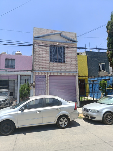 Casa En Venta En Real De Tultepec, 3 Recámaras