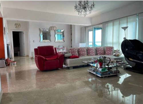 Apartamento En La Avenida Anacaonatorre Ocean Tower.8vo