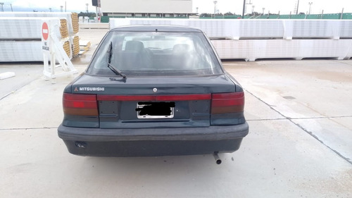 Mitsubishi Lancer 1.5 Glxi Hatchback