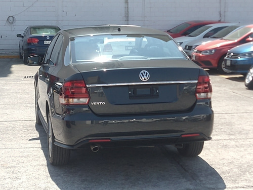 Imagen 3 de 10 de Volkswagen Vento 2020 1.6 Confortline Plus Mt