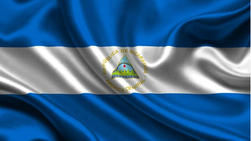 Bandera Nicaragua 1,50mt X90cm