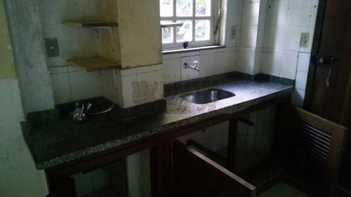 Imagem 10 de 15 de Casa Triplex 6 Quartos 3 Vagas - 6002