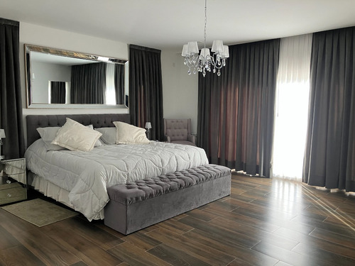 Imagen 10 de 16 de Venta De Casa Amoblada En Saint Thomas Oeste Canning