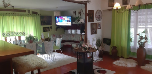 Chalet En Sierra De Los Padres Con Piscina Y Gas Natural!