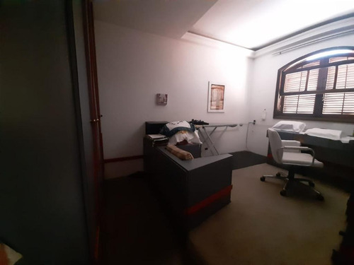 Imagem 22 de 30 de Sobrado Com 3 Dormitórios Mais Edícula, 327 M² - Venda Por R$ 1.200.000 Ou Aluguel Por R$ 4.400/ano - Jardim Planalto - Arujá/sp - So0335