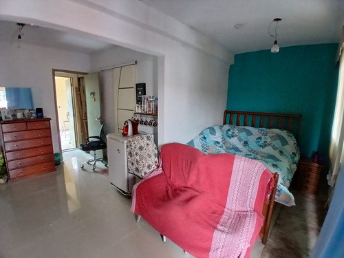 Casa Dúplex Em Condomínio Com 2quartos Sendo Uma Suíte