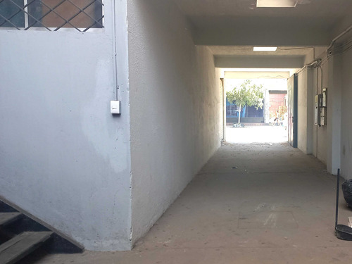 Local San Diego 770 M2 (94711)