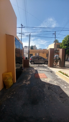 Departamento En Venta En Wilde Centro Con Patio Con Cochera