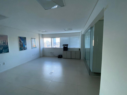 Imagem 6 de 10 de Ed. Vértice Business Center - Salas Comerciais 801 E 802 - 61486