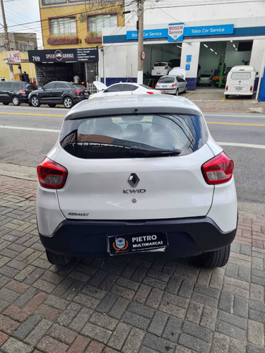 Imagem 3 de 5 de Renault Kwid 2019 1.0 12v Zen Sce 5p