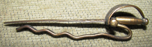 Trabacorbatas Antiguo Espada Sable