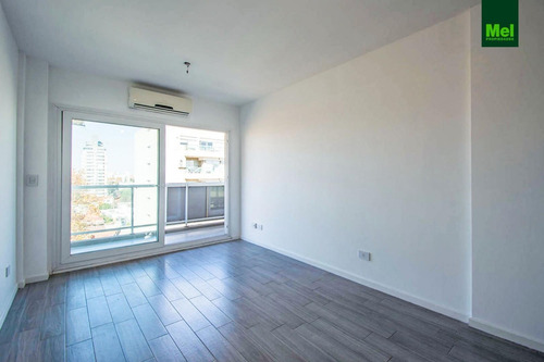 Imagen 9 de 18 de Excelente 2 Amb Al Contrafrente En Venta Con Renta.
