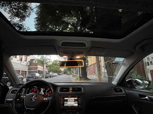 Volkswagen Vento 2.5 Advance Plus 170cv Tiptronic 2015