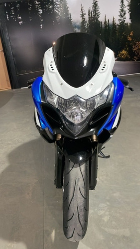 Imagen 5 de 7 de Suzuki Gsxr 1000