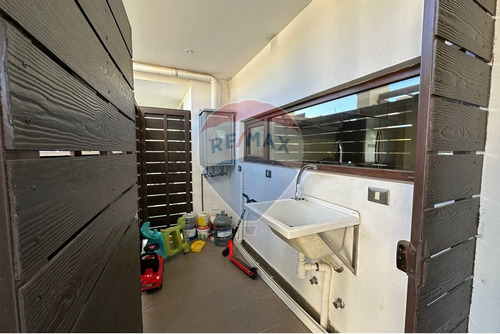 Moderna Y Luminosa Casa En Concón Desde Uf 10.390