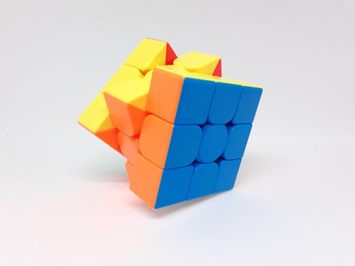 Cubo Magico 3x3x3 Moyu 888