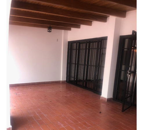 Imagen 8 de 10 de Alquiler Casa En El Cafetal