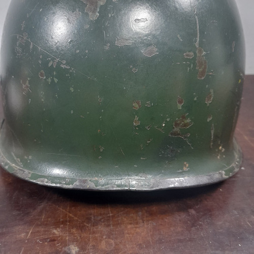 Imagem 6 de 7 de Capacete M1 Antigo Numerado Emenda Traseira Fecho Flexível.
