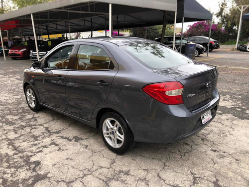 Imagen 3 de 9 de Ford Figo 2017 1.5 Energy Sedan At