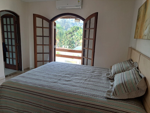 Linda Chácara Ao Lado Do Clube Do Porta Do Sol, Casa Toda Avarandada Com Muito Lazer