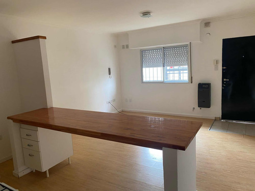 Departamento Con Cochera En Venta San Nicolás De Los Arroyos