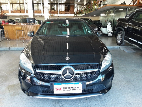 Imagen 5 de 21 de Mercedes-benz Clase A 2017 1.6 A200 Urban 156cv